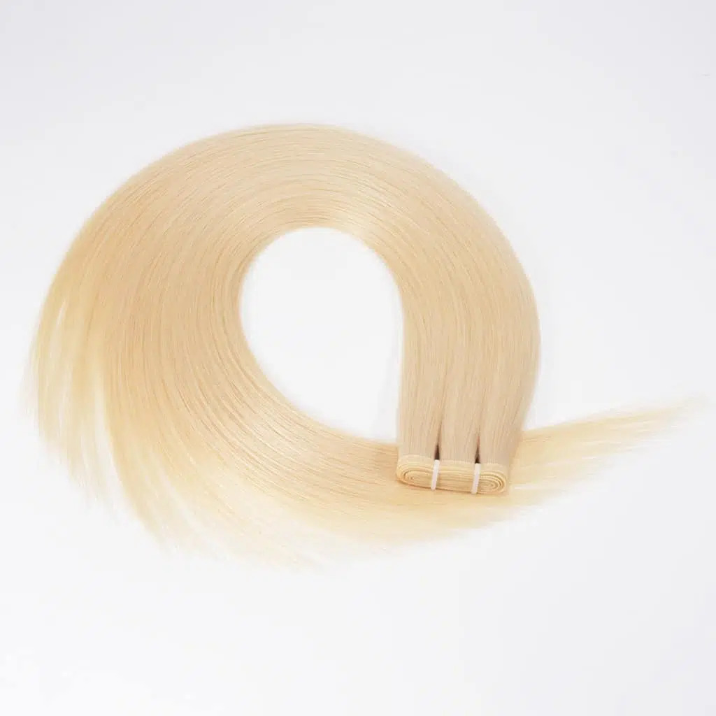 Flat-Weft-Haarverlängerungen-im-Haar-Remy-Blond-613-6