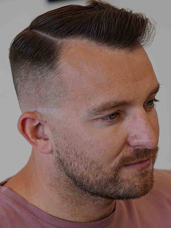 Slightly-Feathered-Taper-for-men-with-receding-hairline